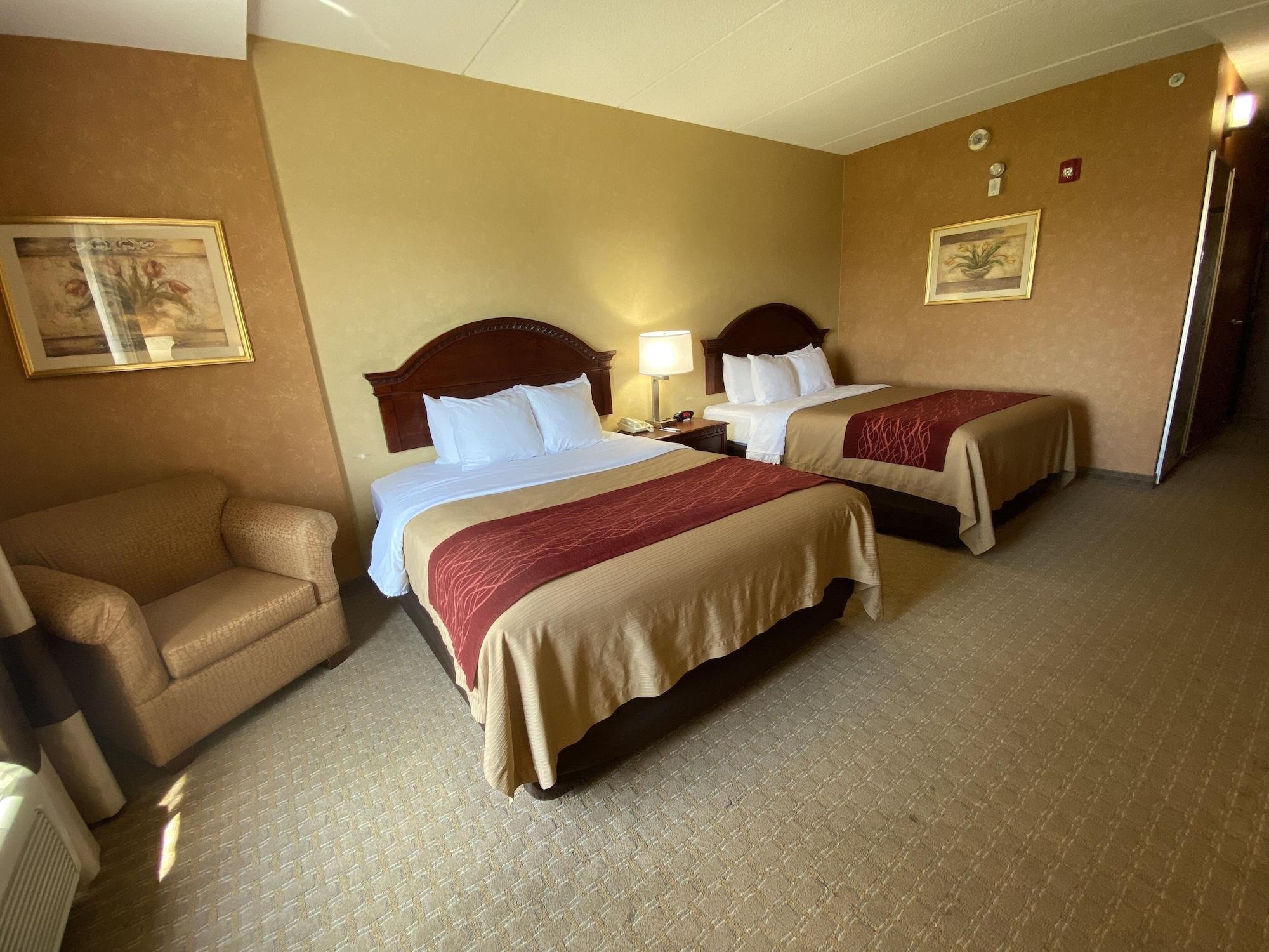 Quality Inn Near Walden Galleria Mall Cheektowaga Exterior photo