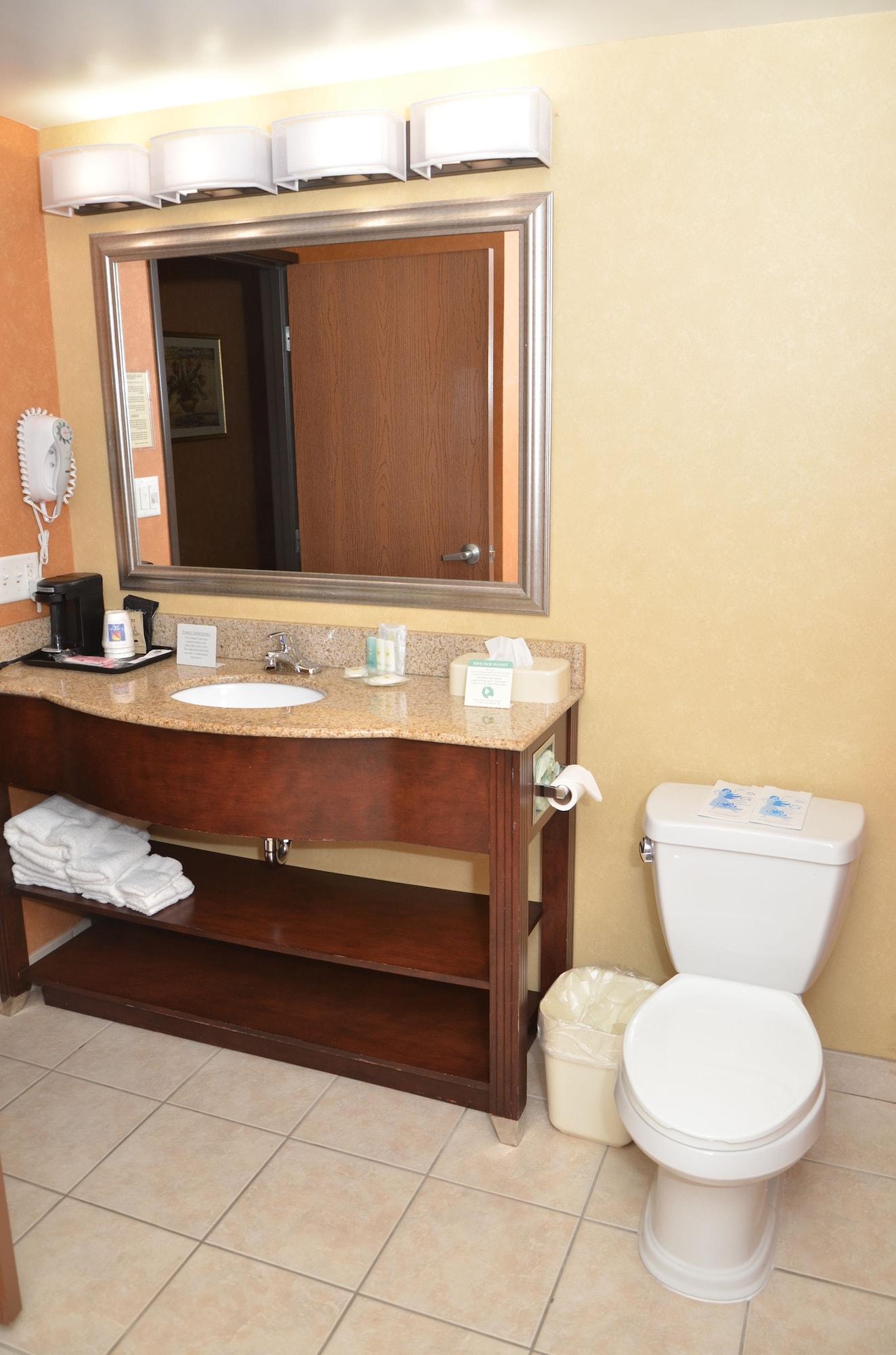 Quality Inn Near Walden Galleria Mall Cheektowaga Exterior photo