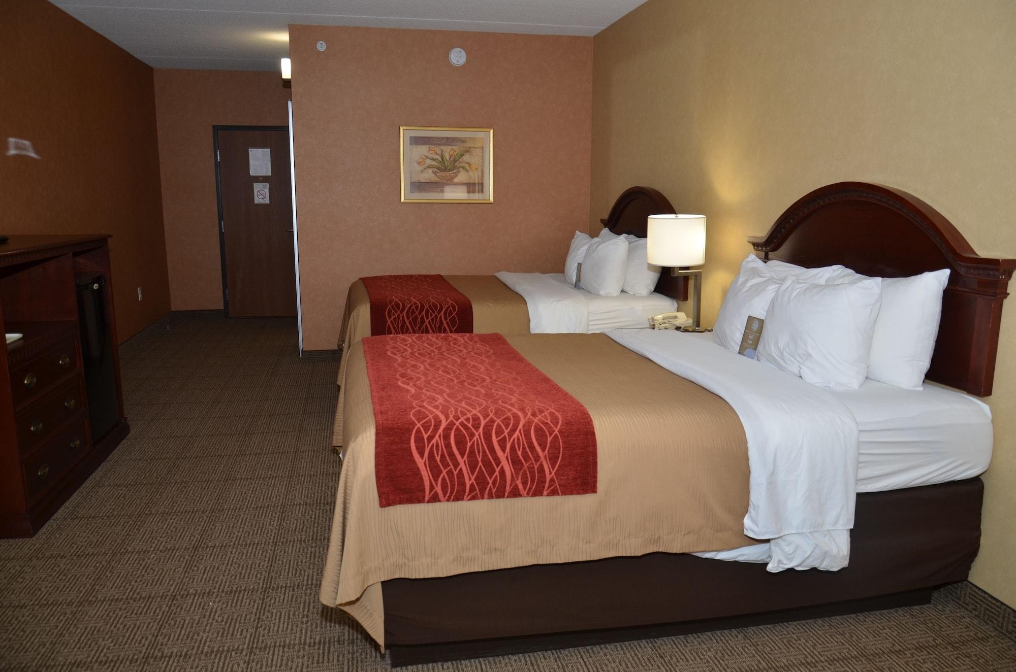 Quality Inn Near Walden Galleria Mall Cheektowaga Exterior photo