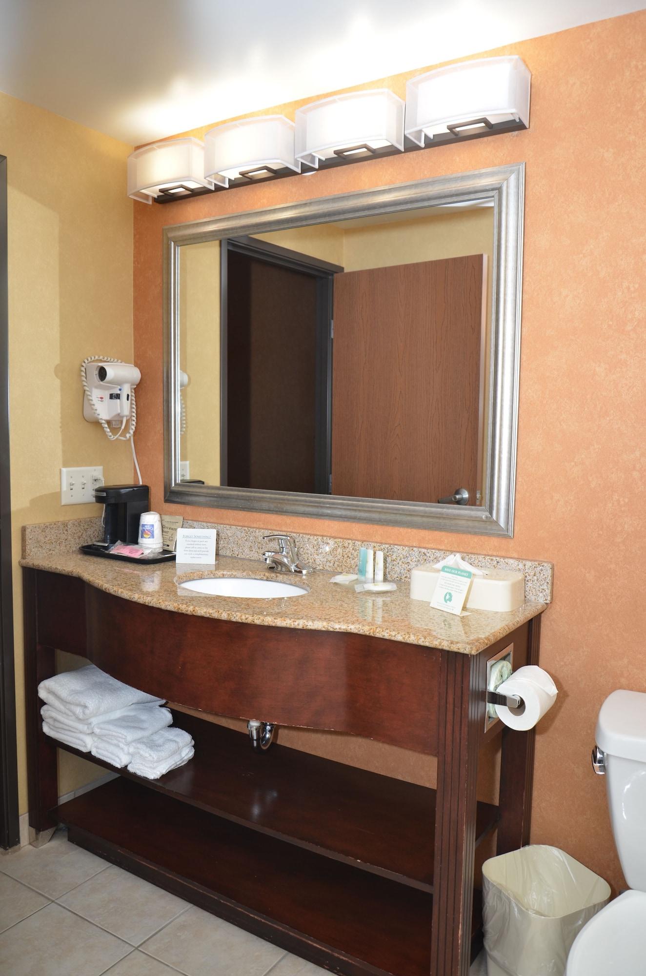 Quality Inn Near Walden Galleria Mall Cheektowaga Exterior photo