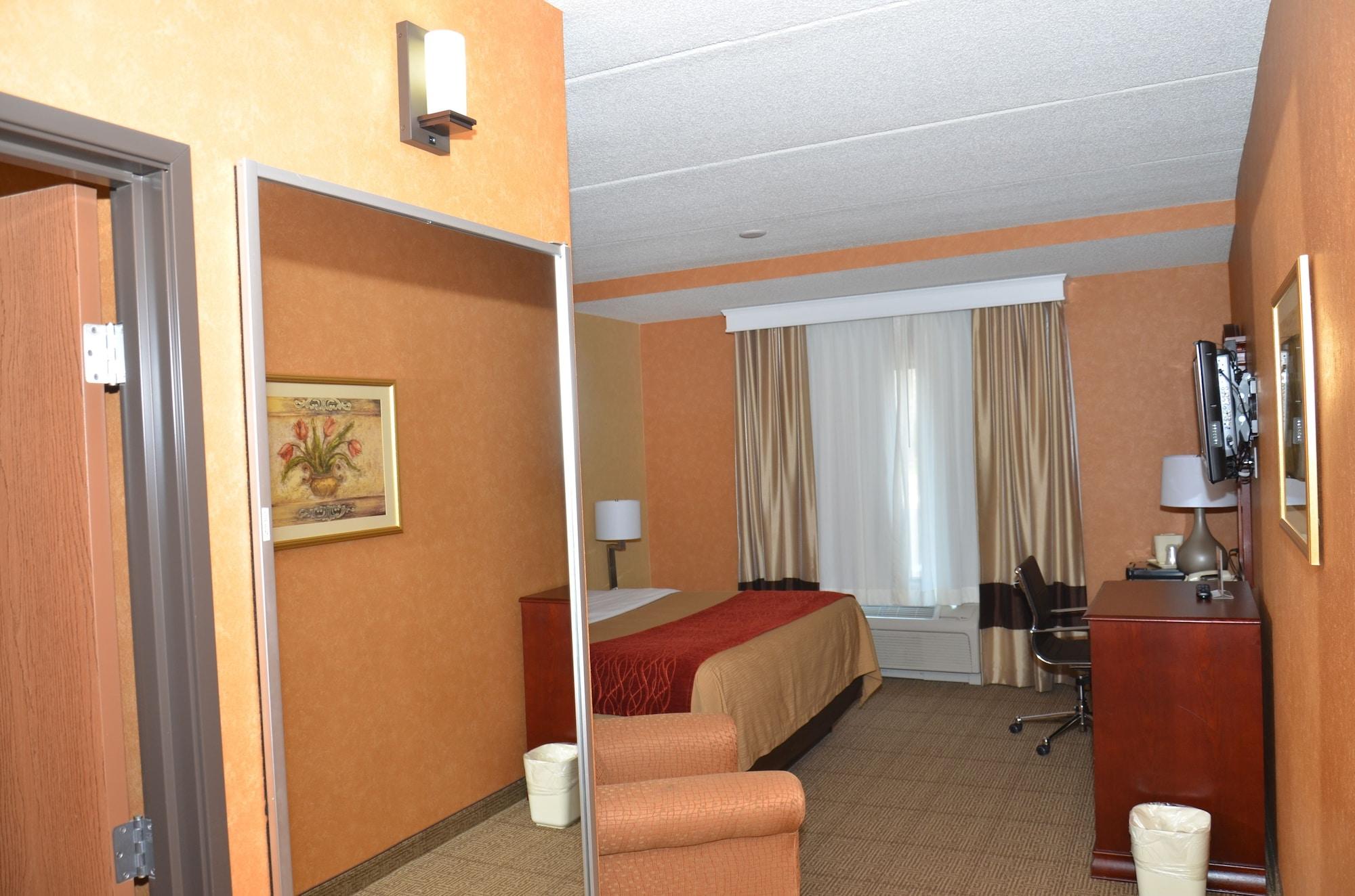 Quality Inn Near Walden Galleria Mall Cheektowaga Exterior photo