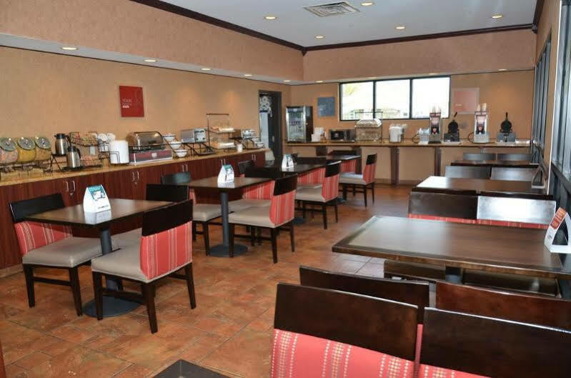 Quality Inn Near Walden Galleria Mall Cheektowaga Exterior photo